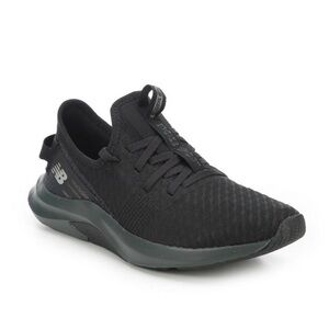 New Balance DynaSoft Nergize Sport V2 in Black and Gray
